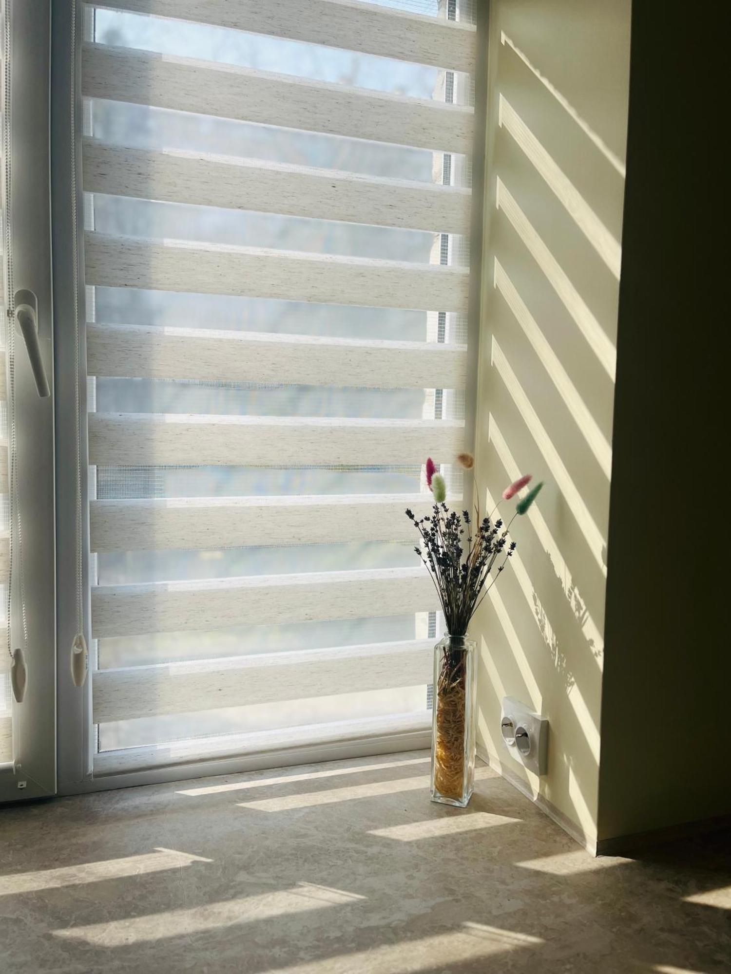 Apartment поряд дорослої і дитячої лікарні біля миколайчука, орлика